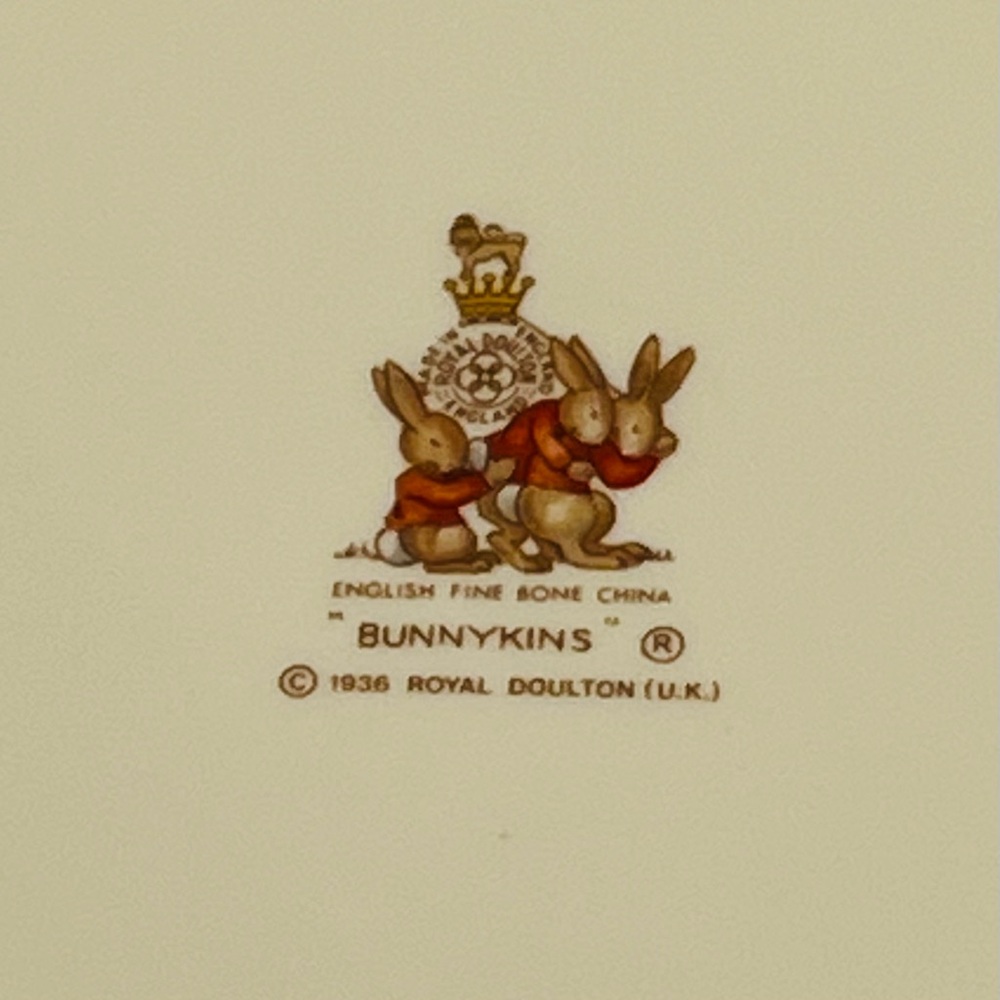 Vintage 1936 Royal Doulton Bunnykins Fine Bone China 3-Piece Nursery Set - Picture 6 of 11